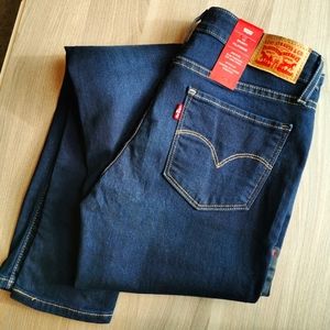 Levi's 711 Skinny Jean